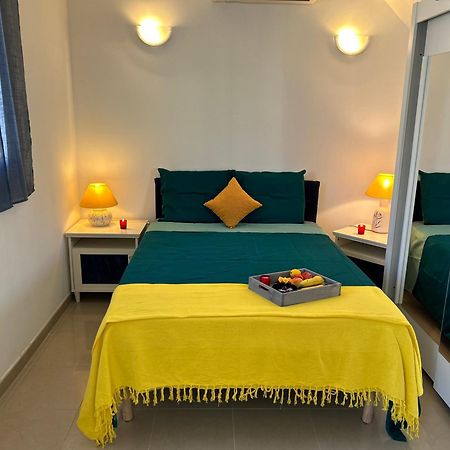 Apartamento Celebre Vieux Port, Marsella Exterior foto